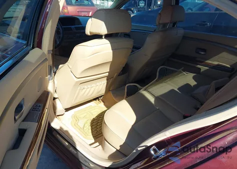 2005 BMW 745Li из США, поврежденный, VIN WBAGN63505DS56159